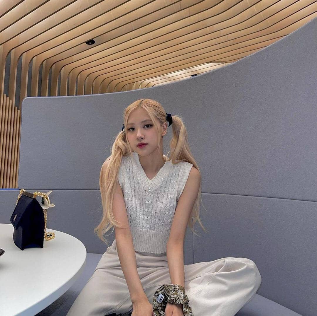 Instagram.com/roses_are_rosie