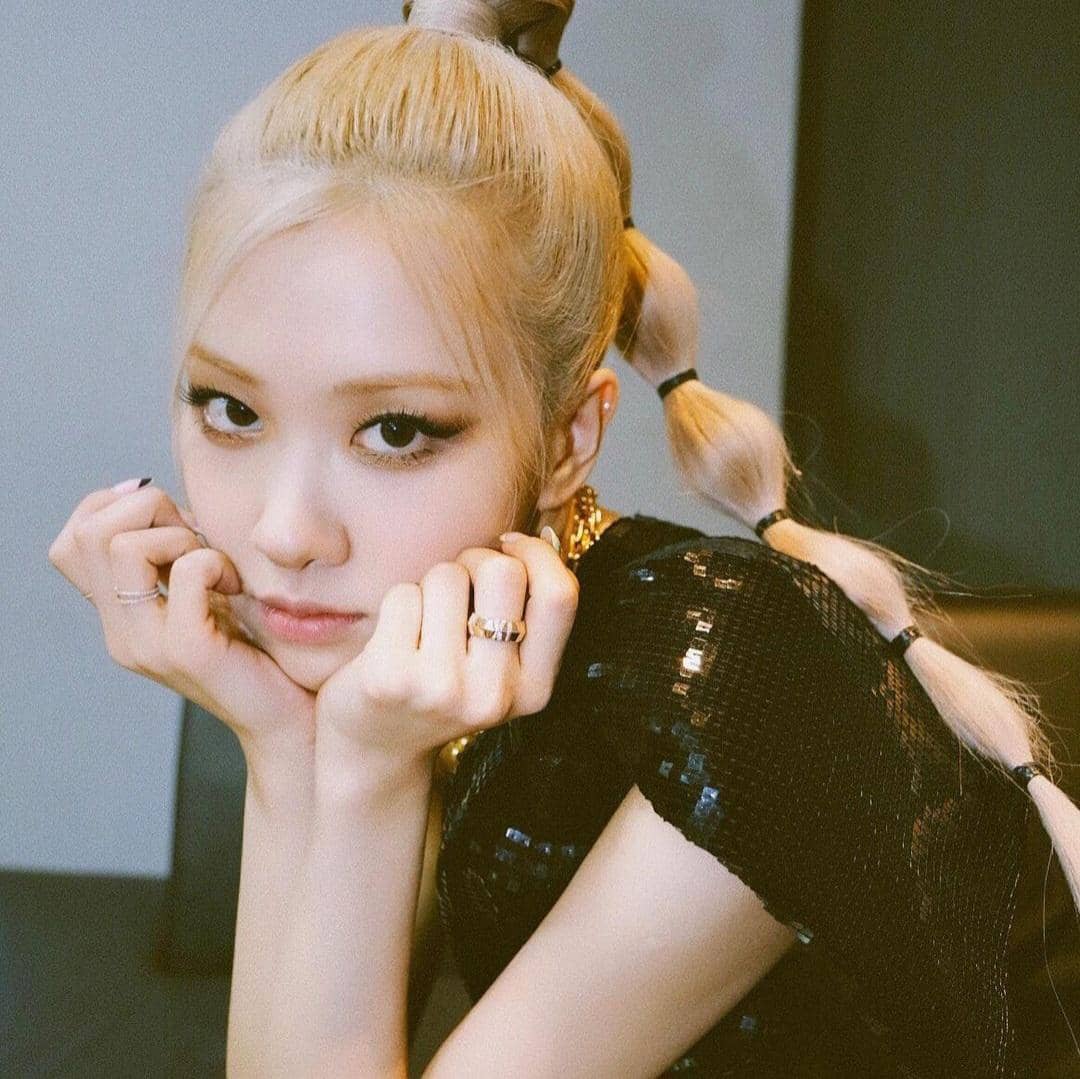Instagram.com/roses_are_rosie