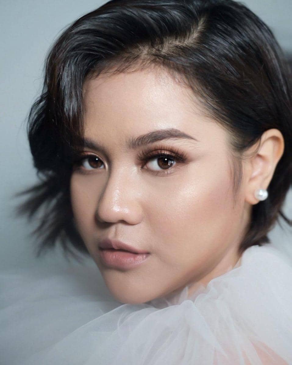 instagram.com/mytha_lestari