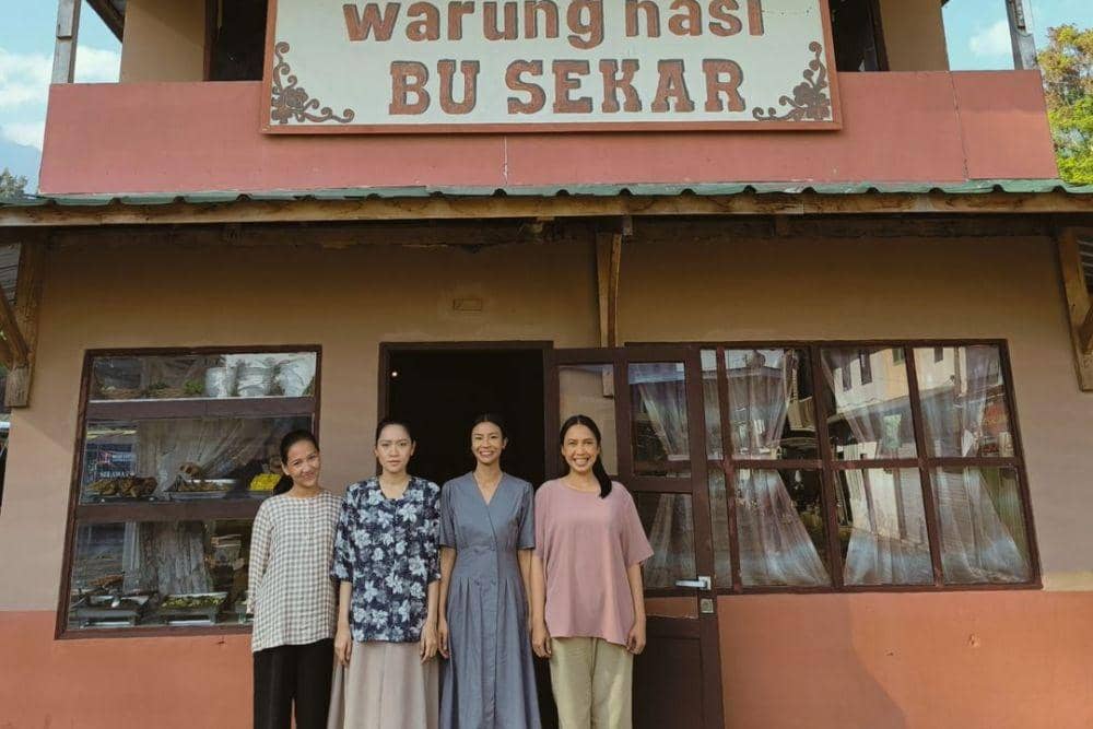 instagram.com/shareefadaanish