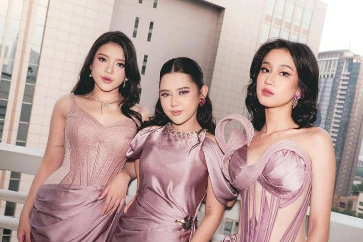 instagram.com/tiaraandini