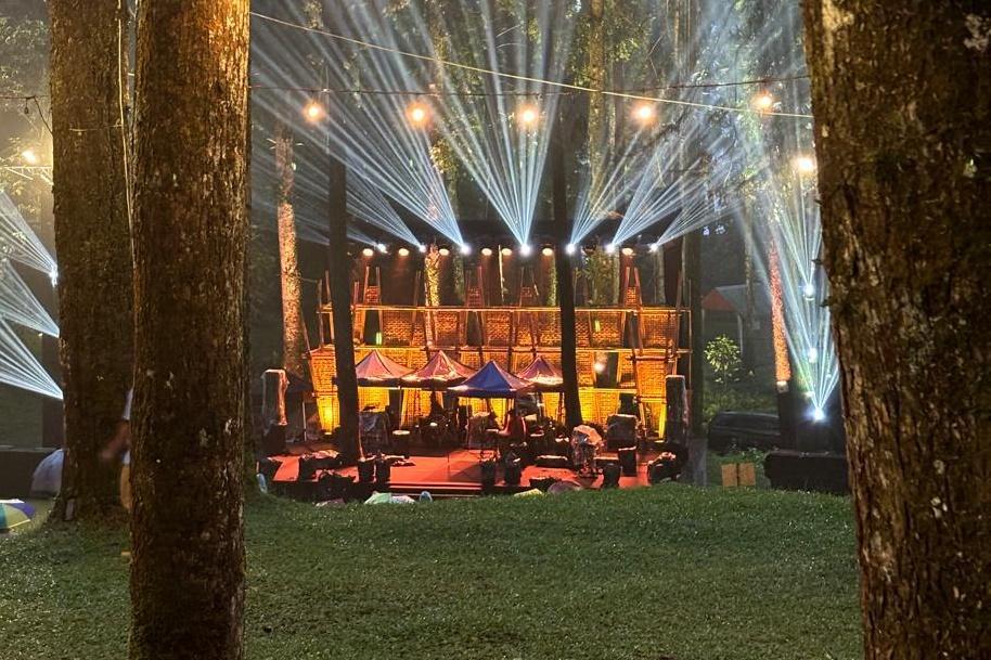 Jazz Gunung Slamet 2024, Menikmati Romantisnya Jazz di Ketinggian