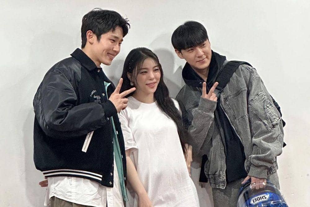 instagram.com/choi_hun2