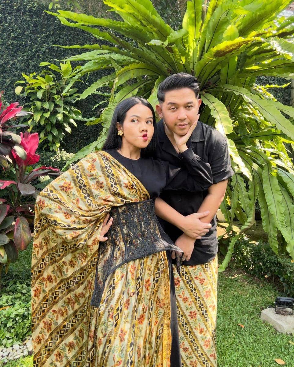 instagram.com/yurayunita