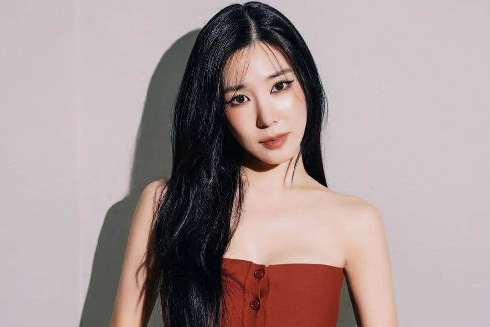 instagram.com/tiffanyyoungofficial