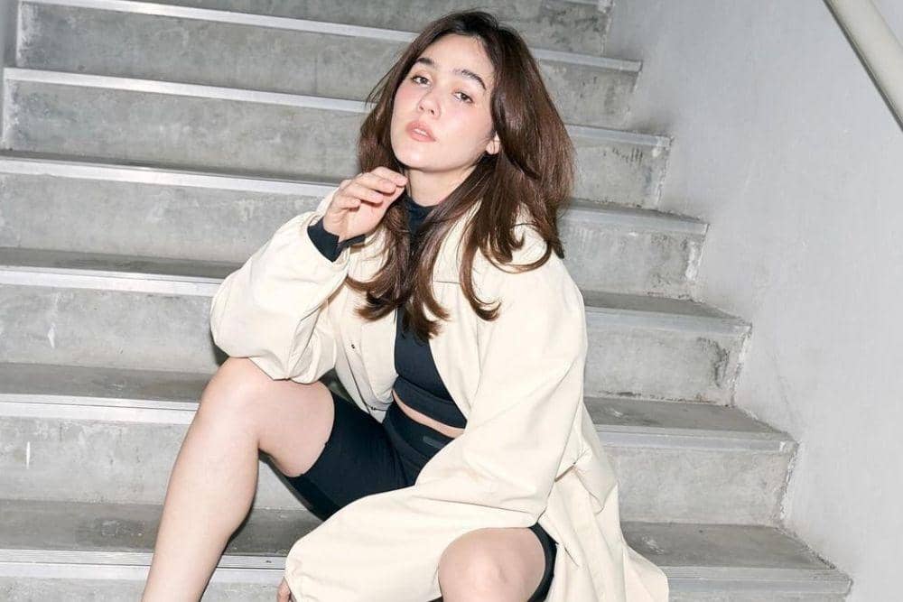 instagram.com/chomismaterialgirl