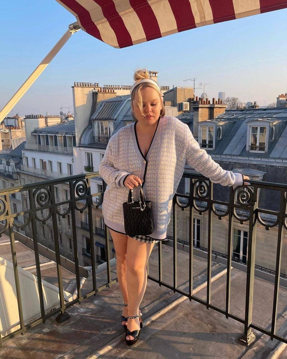 instagram.com/nicolacoughlan