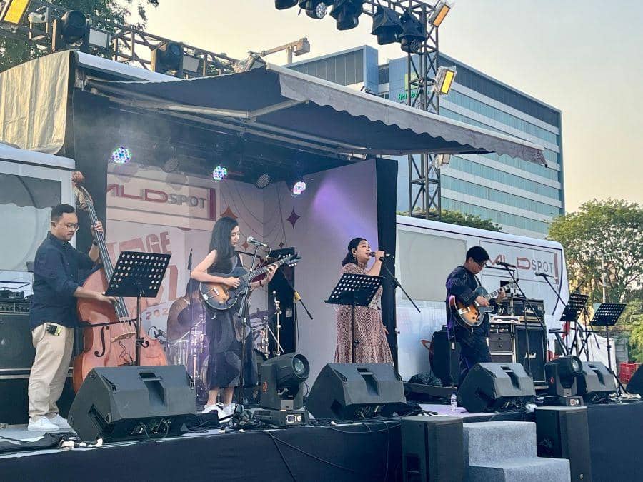 popbela.com/Ayu Utami