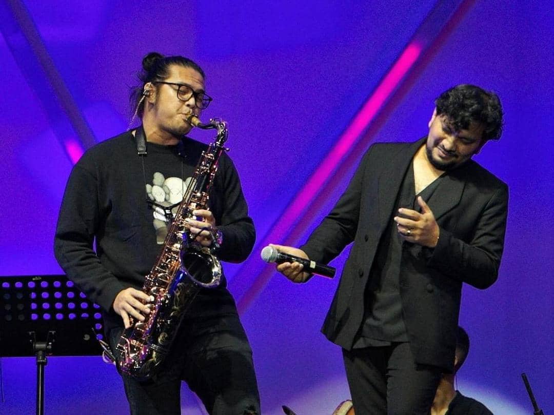 instagram.com/@dr_tompi