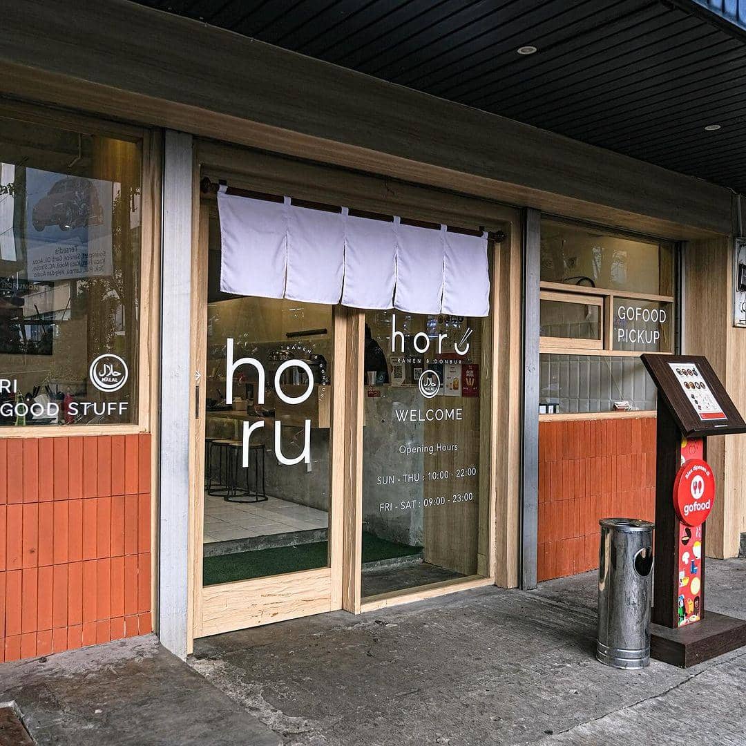 instagram.com/horu.jkt