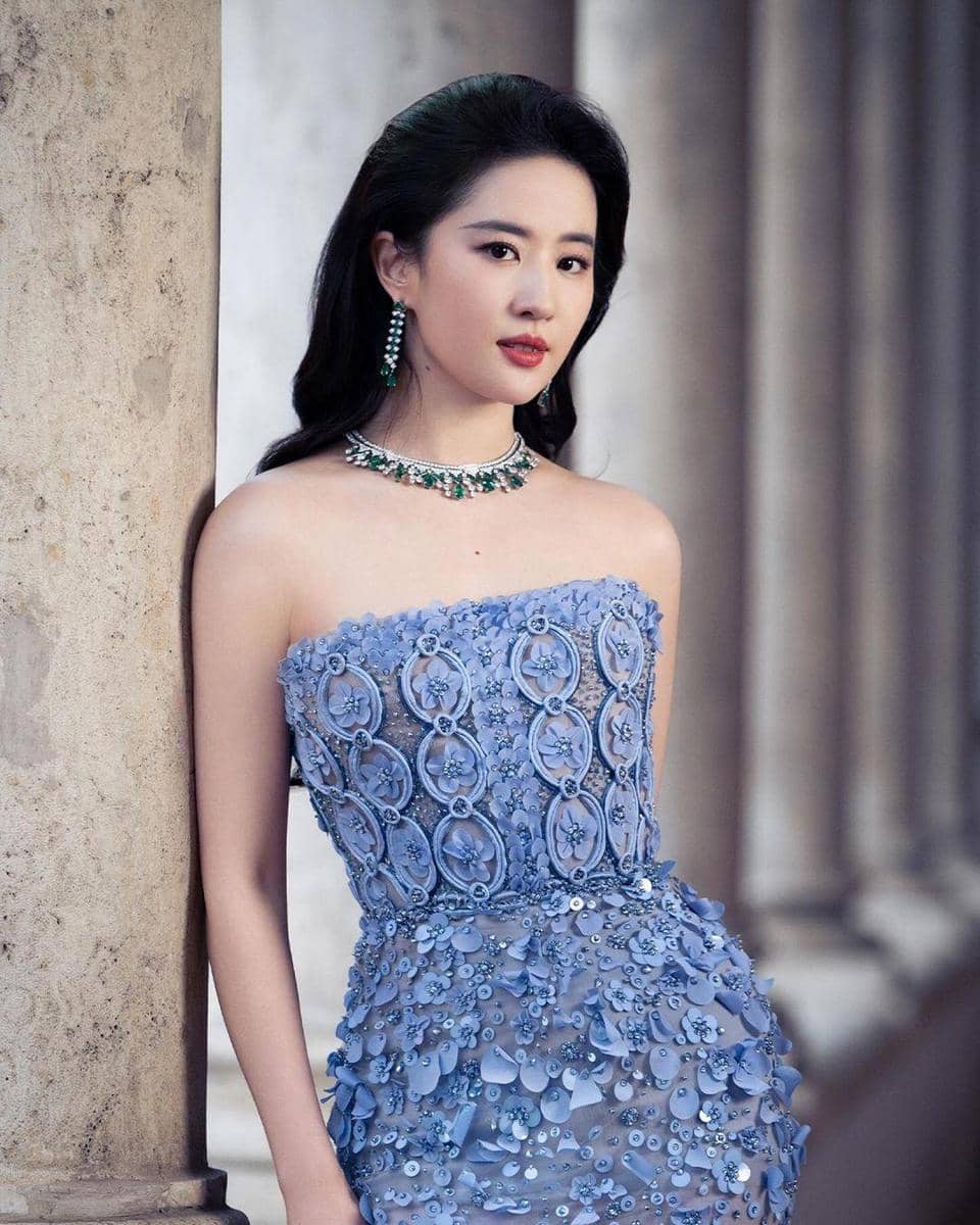 instagram.com/bvlgari