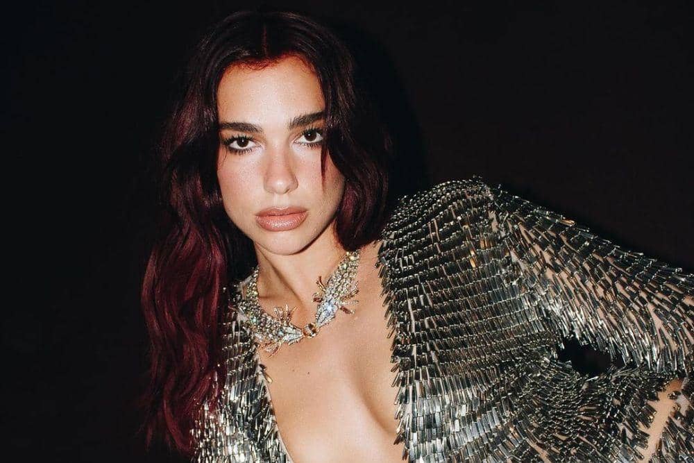 instagram.com/dualipa