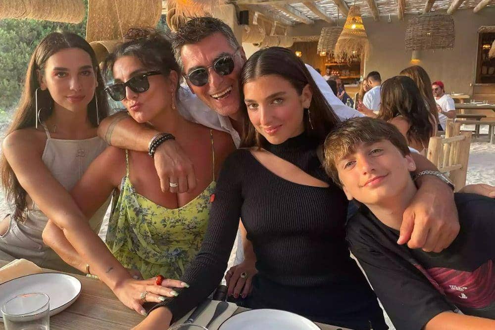 instagram.com/anesalipa