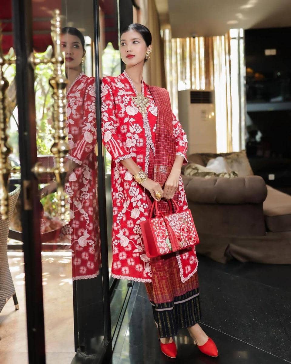 instagram.com/roemah_kebaya_vielga