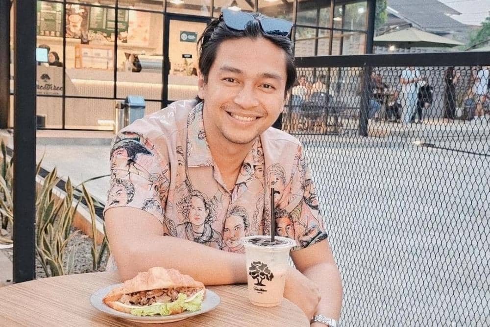 Instagram.com/devamahenra