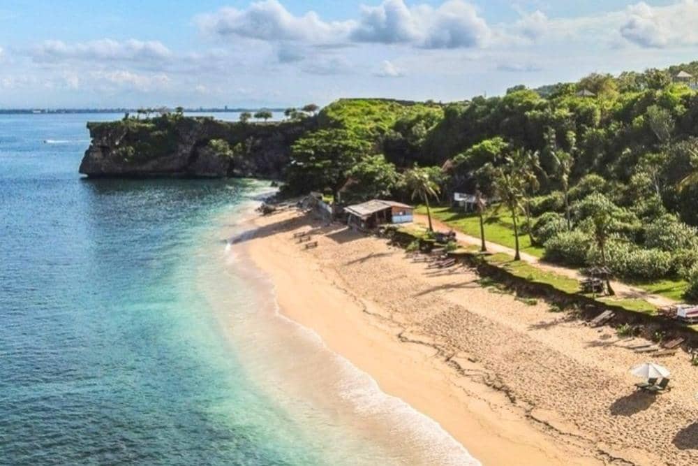 Instagram.com / padangpadangsurfcampbali