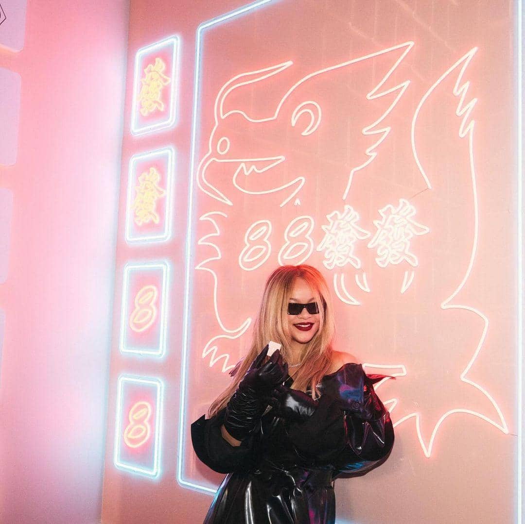 instagram.com/fentybeauty