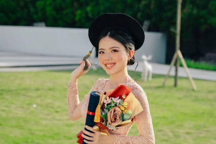 instagram.com/rarentta