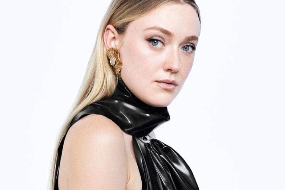 instagram.com/dakotafanning