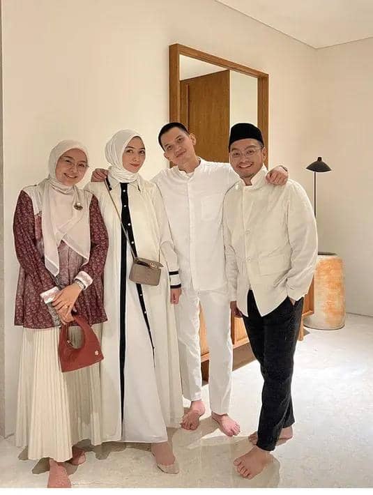 instagram.com/thereal_rezkyadhitya