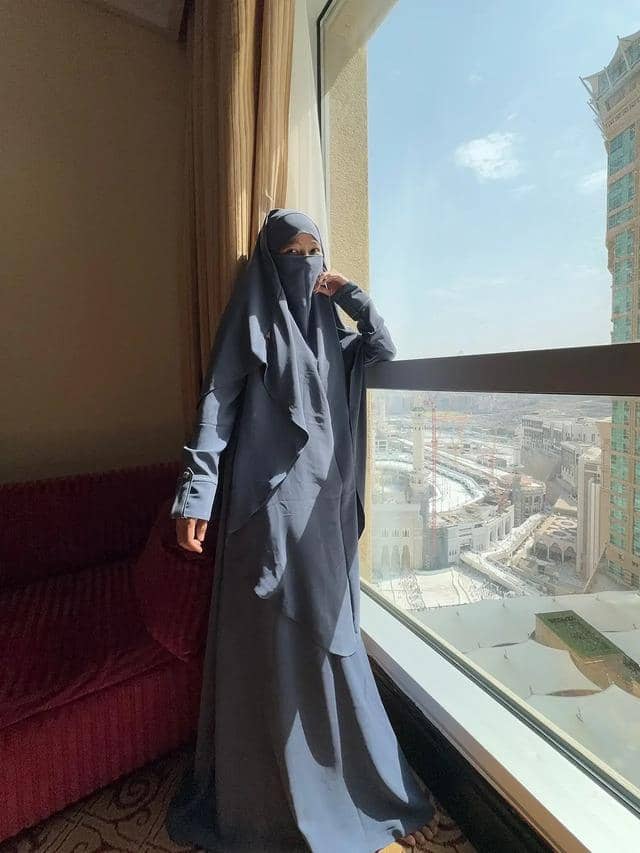 instagram.com/tantrisyalindri