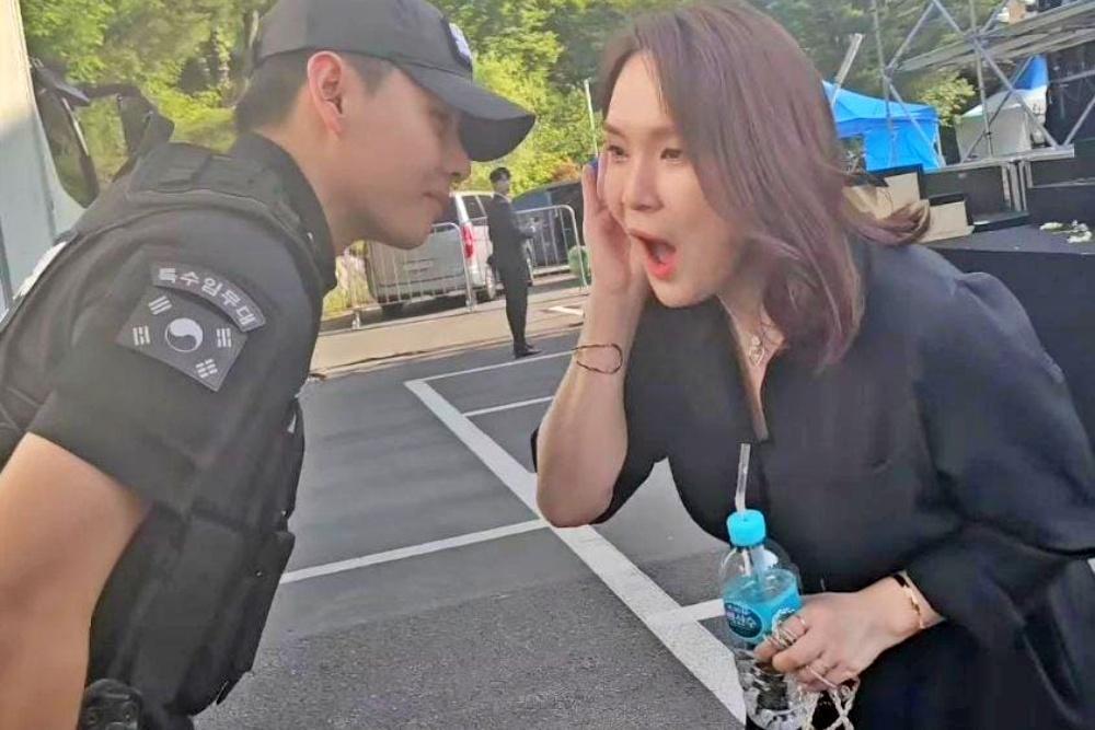 Potret Gagah V 'BTS' Patroli di Festival Budaya, Bikin Salfok Fans!