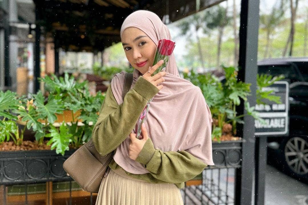 Instagram.com/Riaricis1795