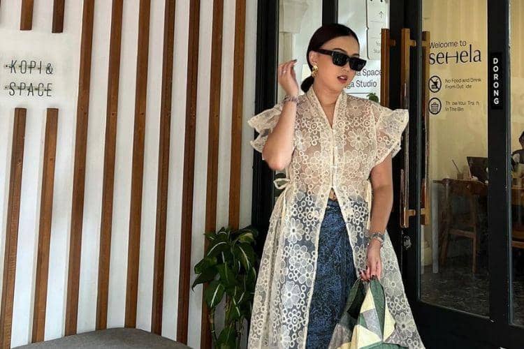 instagram.com/alifyayunita