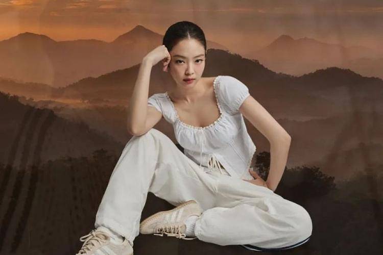 instagram.com/adidasoriginals
