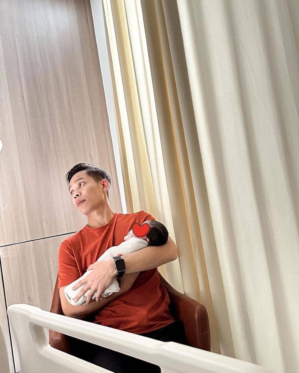 instagram.com/larissachou