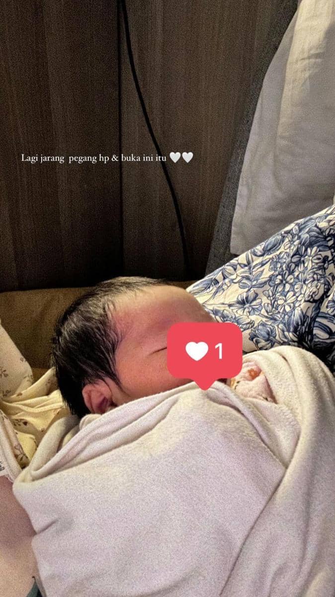 instagram.com/larissachou