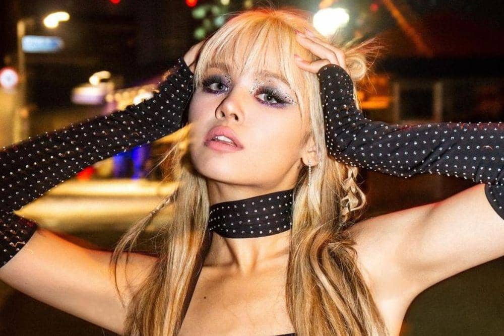 instagram.com/sssorn_chonnasorn