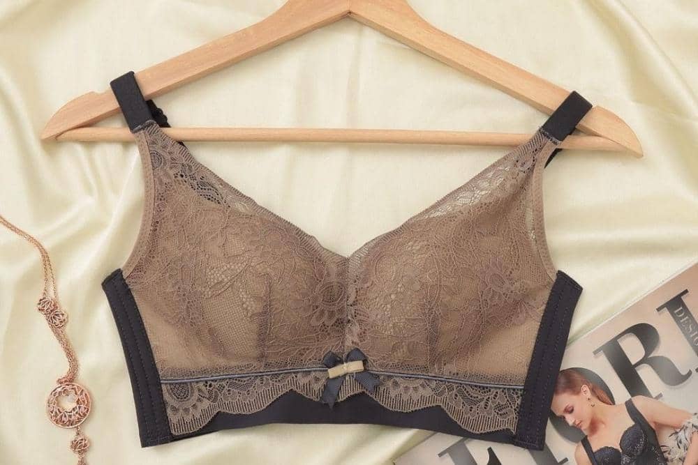 instagram.com/fiori.nusaduabali