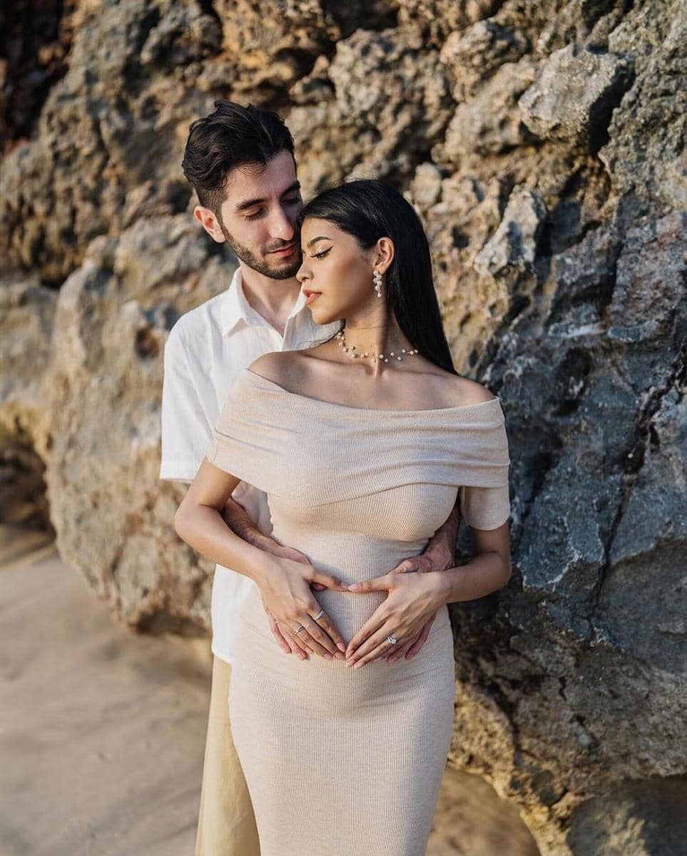 Instagram.com/jharnabhagwani