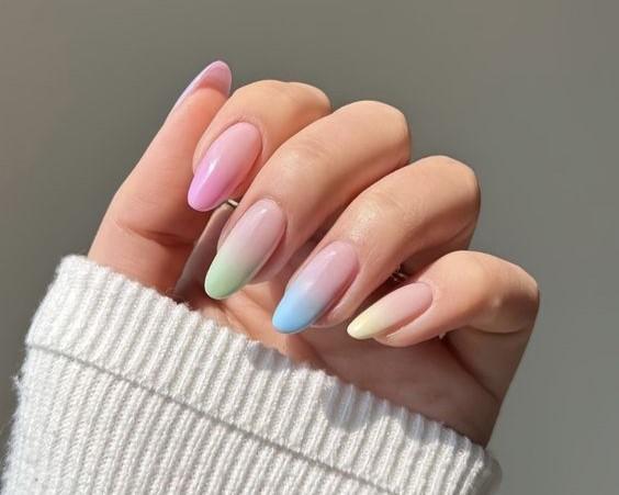 15 Teknik Nail Art Unik yang Bikin Kuku Makin Menawan