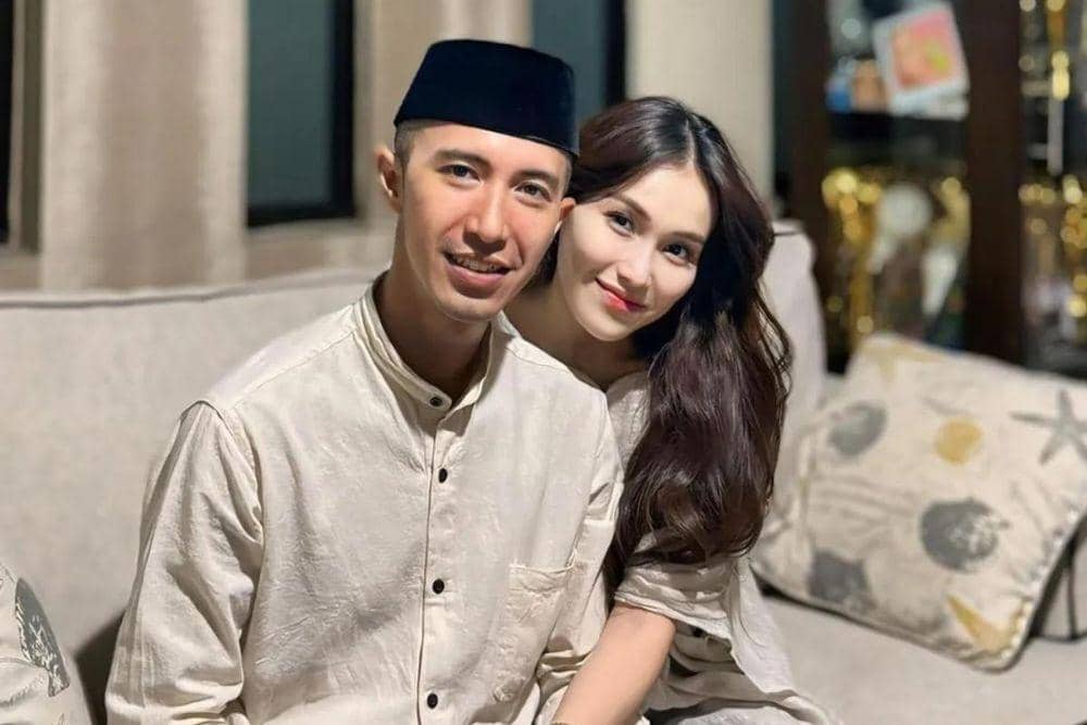 instagram.com/ayutingting92