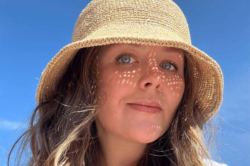 byrdie.com/Akibat Tidak Memakai Sunscreen