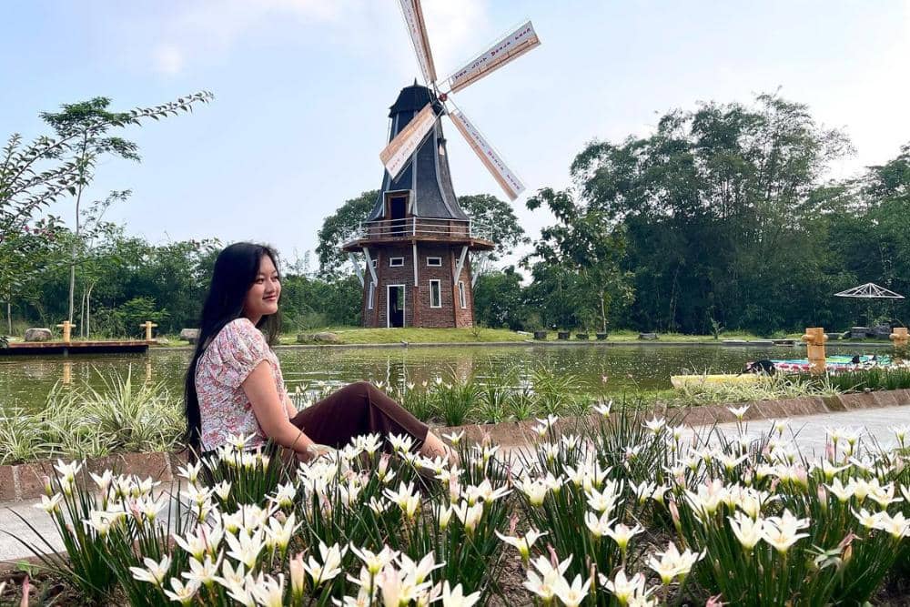 instagram.com/thelostworldcastle