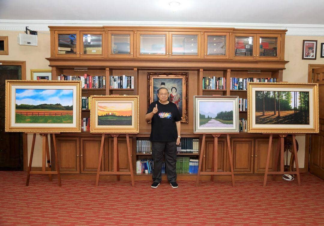 Instagram.com/aniyudhoyono