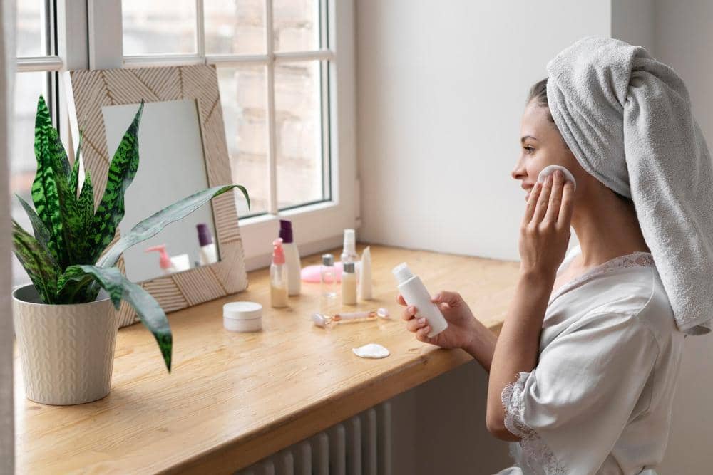 6 Skincare untuk Kulit Berminyak dan Kusam | Popbela.com