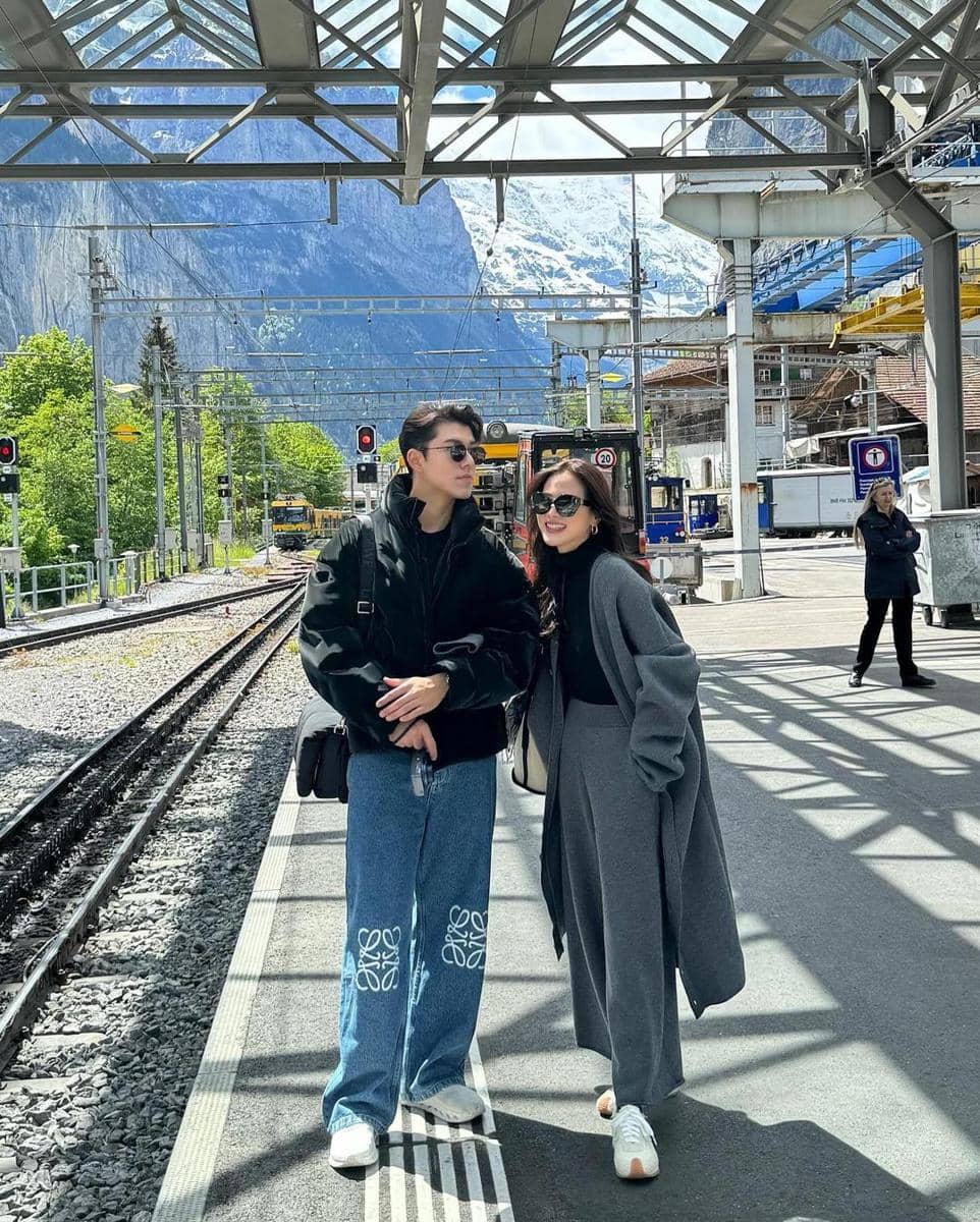 instagram.com/naphat_nine