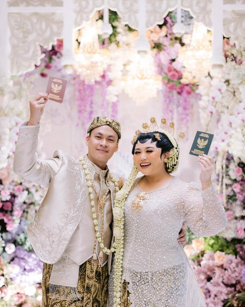 instagram.com/clarissaputri_