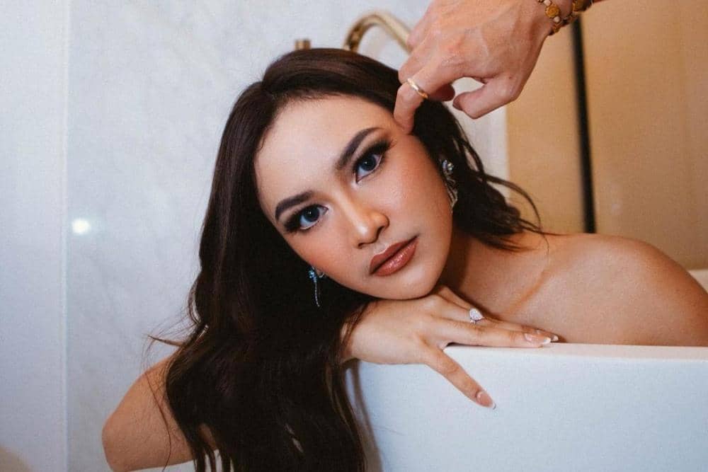 Instagram.com/mahaliniraharja