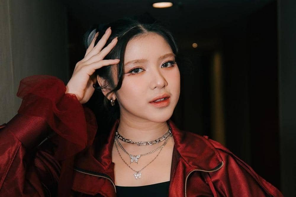 Instagram.com/tiaraandini