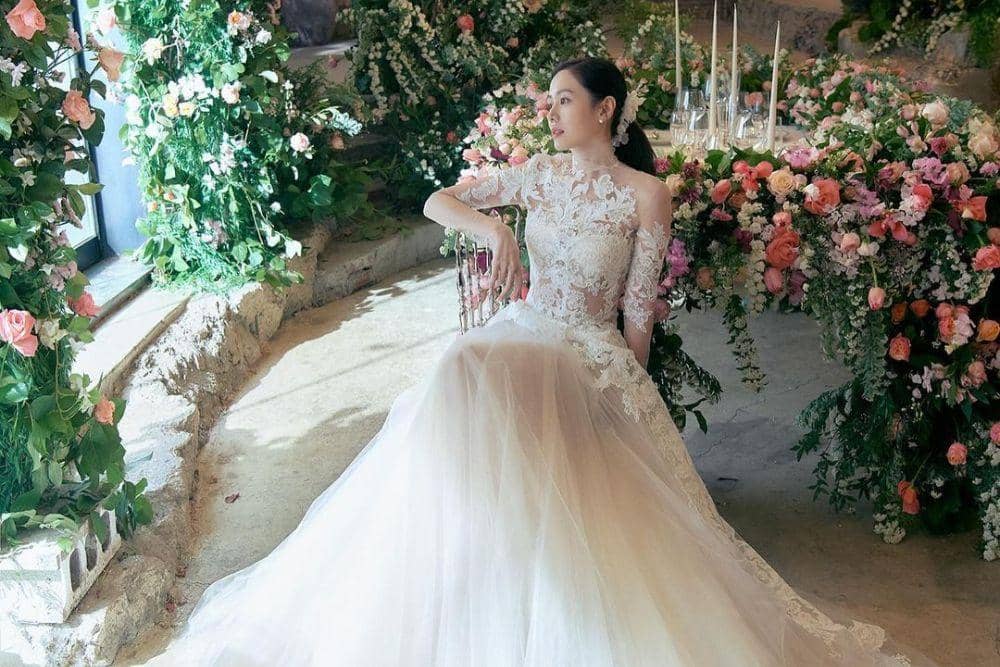 instagram.com/yejinhand