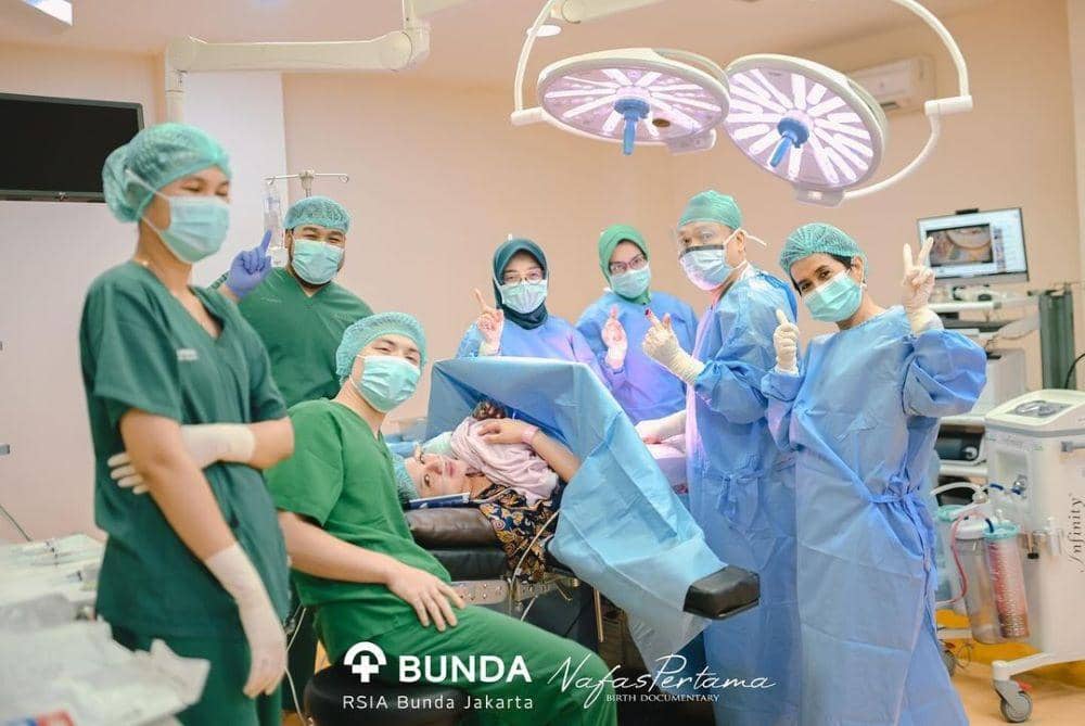 instagram.com/kenjiganessha