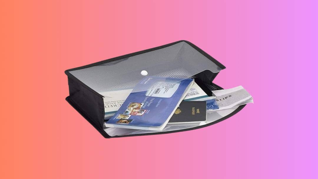 amazon.com/edited by Mariana