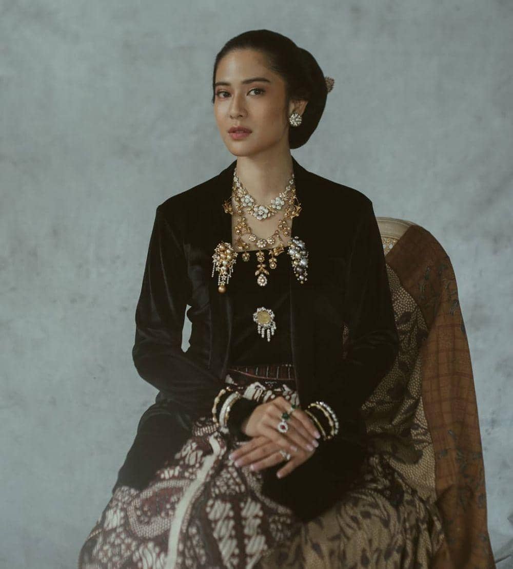 instagram.com/therealdisastr