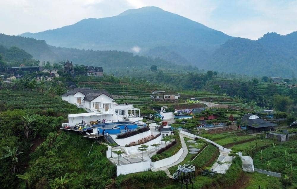 Instagram.com/saraelandseatery