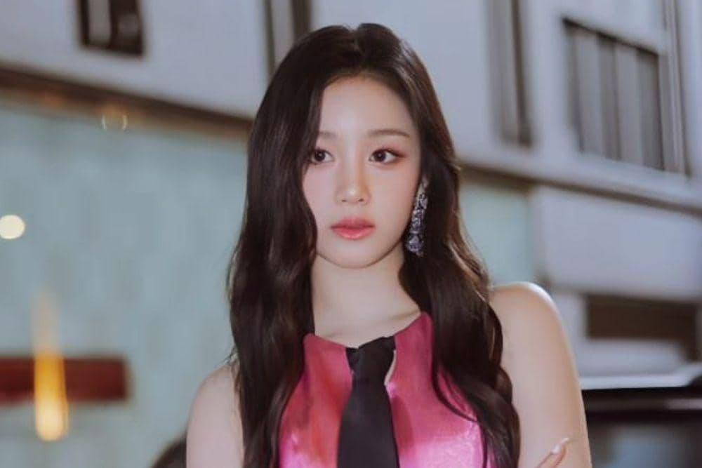 instagram.com/pharita.babymonster